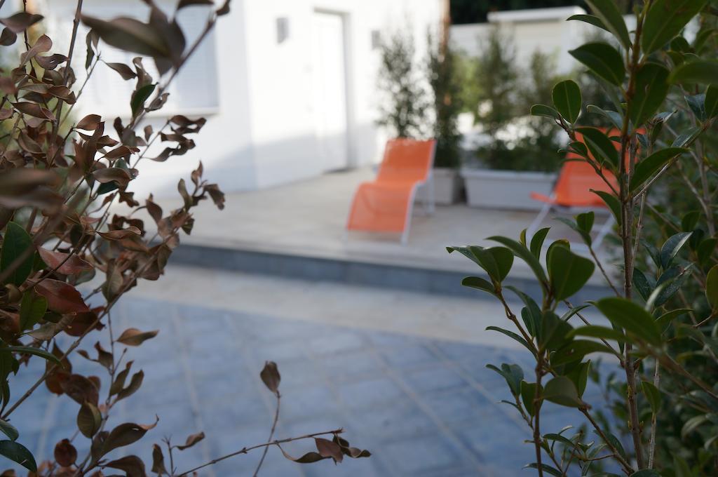 Mondello Suites Feels Like Home Habitación foto